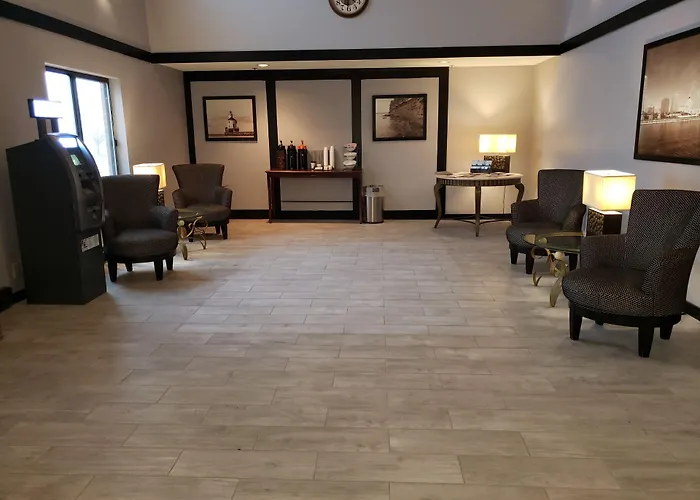 Milwaukee Cheap Hotels